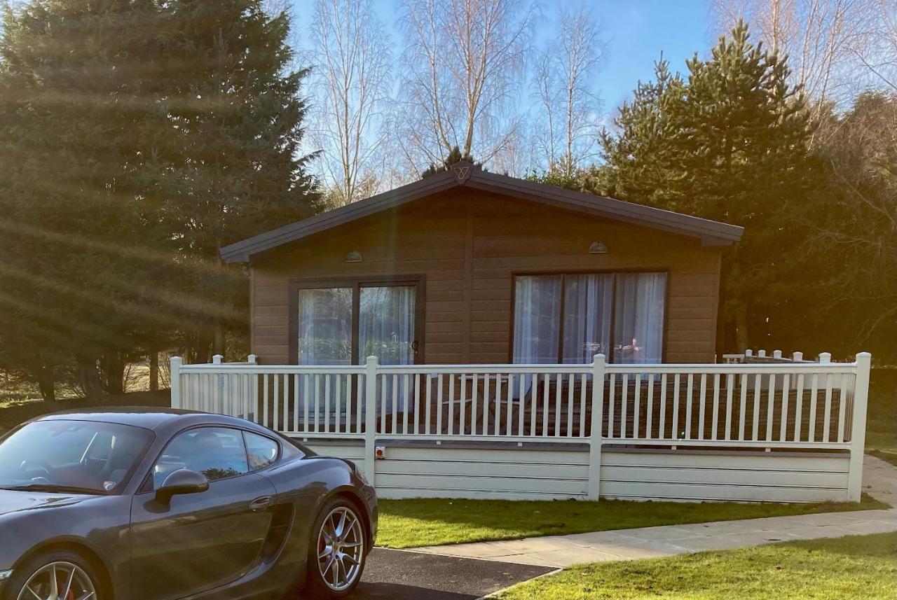 Gleneagles Lodge With Hot Tub York Dış mekan fotoğraf